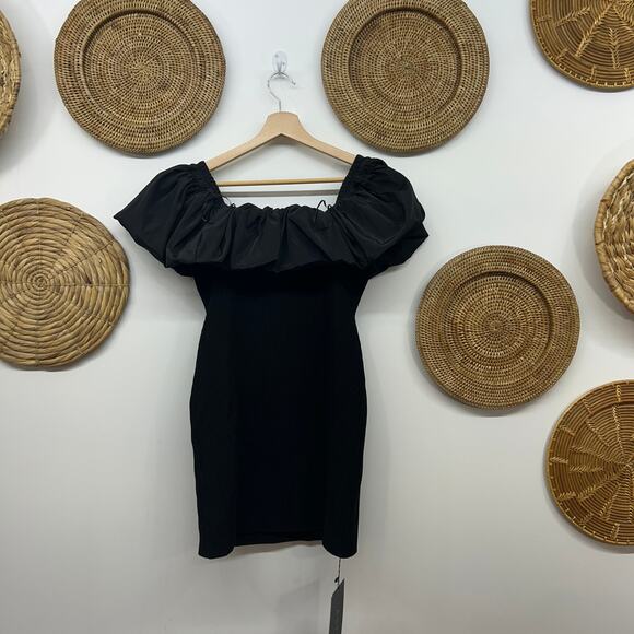 NEW $118 ASTR Black Ruffle Off Shoulder Rib Knit Cherie Mini Dress Large Party - Picture 3 of 8